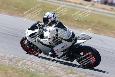 media/Apr-23-2023-TrackXperience (Sun) [[90816c9ee1]]/Level 2/session 2 turn 11/